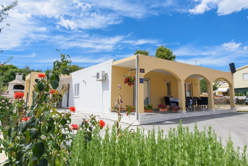 Apartments Patricia Trogir Exteriér fotografie