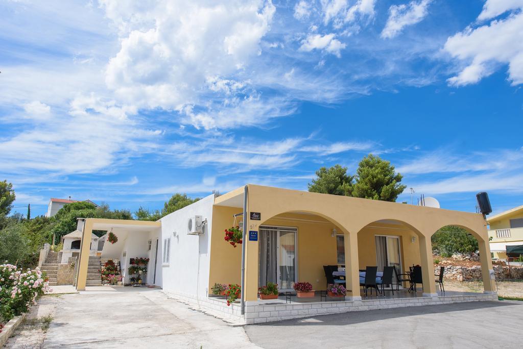 Apartments Patricia Trogir Exteriér fotografie
