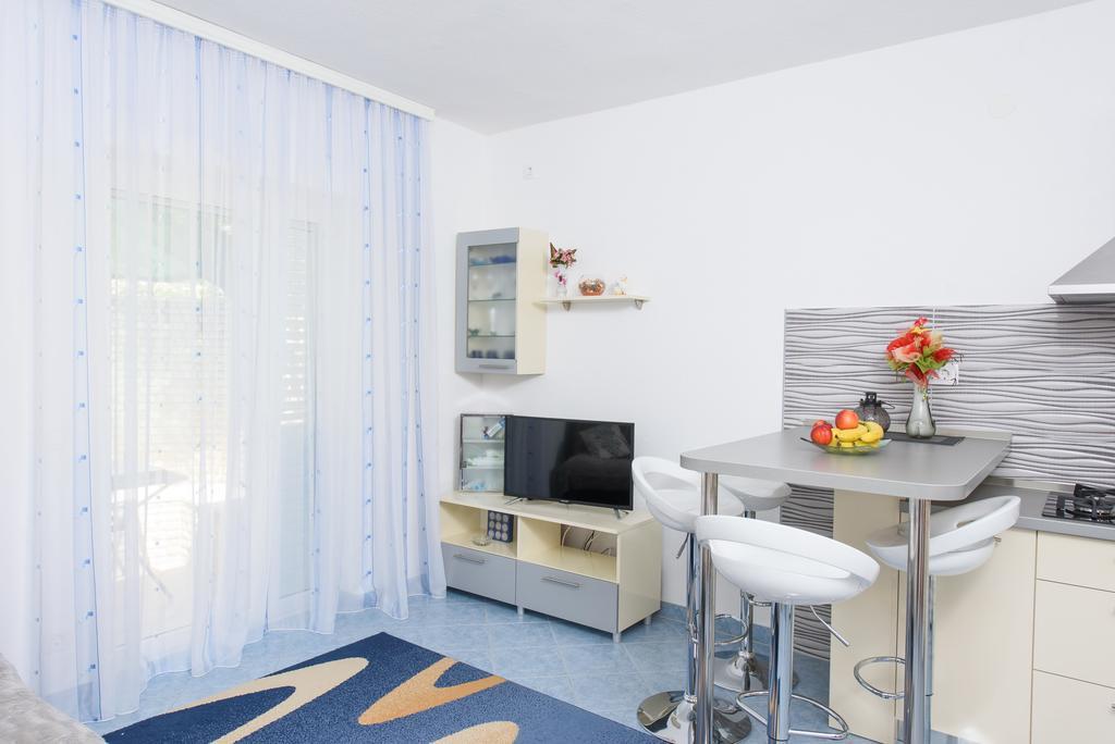 Apartments Patricia Trogir Exteriér fotografie